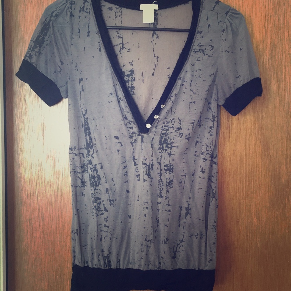 Maurice’s top